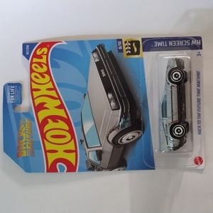 Hot Wheels 2022 HW Screen Time Back to the Future Time Machine